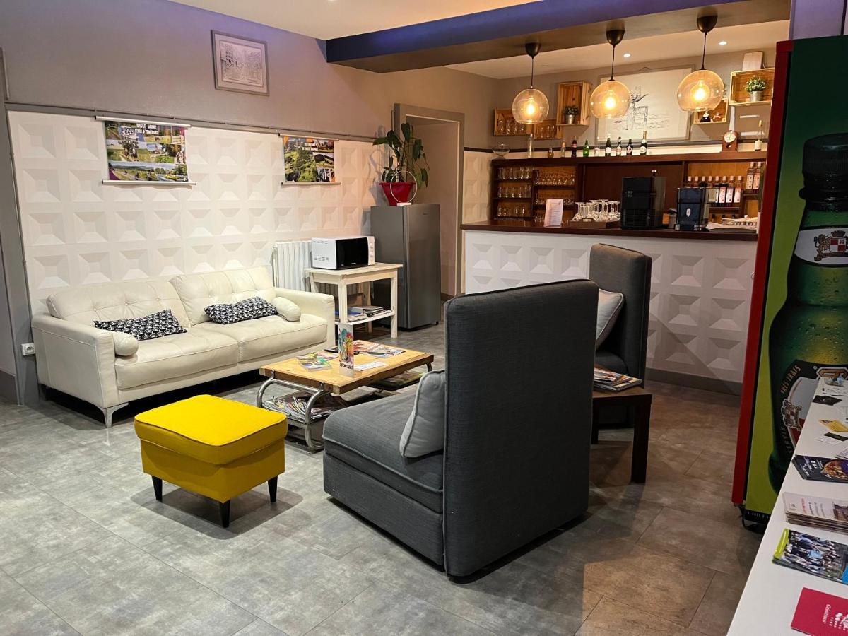 Hotel Du Lion Vert Luxeuil-les-Bains Buitenkant foto
