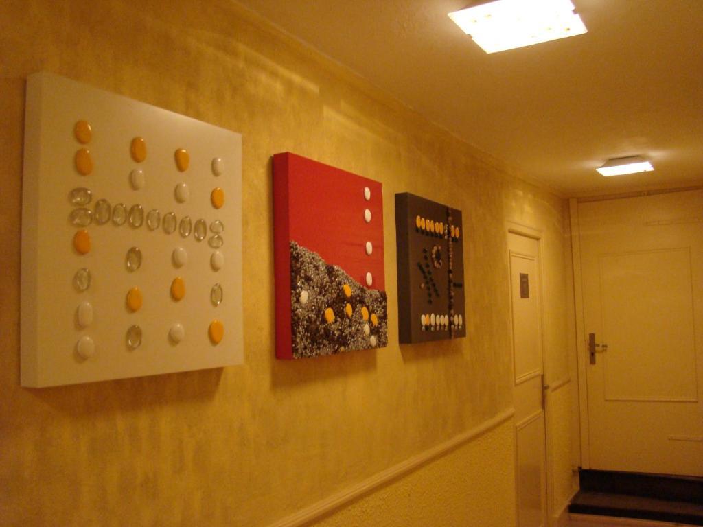 Hotel Du Lion Vert Luxeuil-les-Bains Buitenkant foto